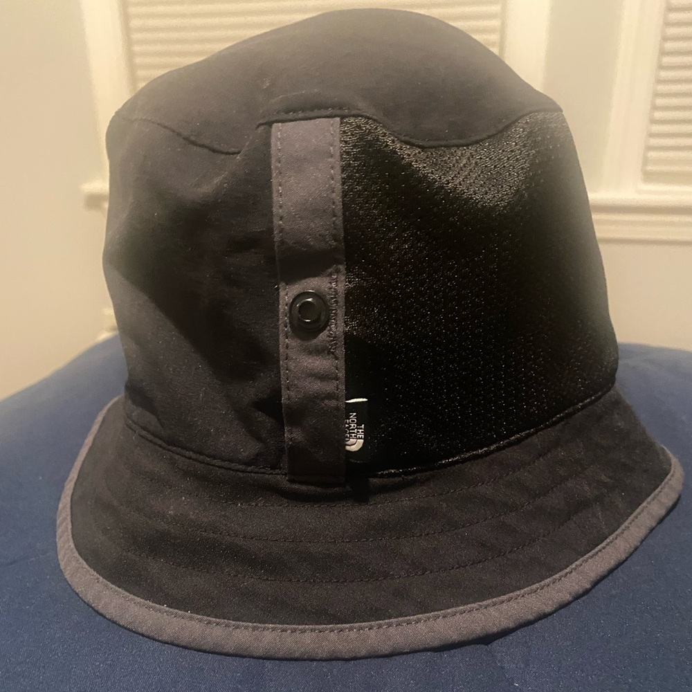 The North Face reversible unisex bucket hat